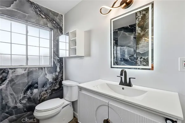 $1,099,000 | 18114 Schoenborn Street, Northridge, CA 91325