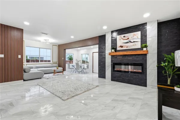 $1,099,000 | 18114 Schoenborn Street, Northridge, CA 91325