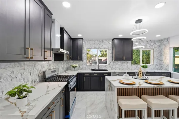 $1,099,000 | 18114 Schoenborn Street, Northridge, CA 91325