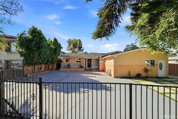 $1,099,000 | 18114 Schoenborn Street, Northridge, CA 91325