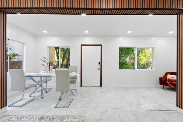 $1,099,000 | 18114 Schoenborn Street, Northridge, CA 91325