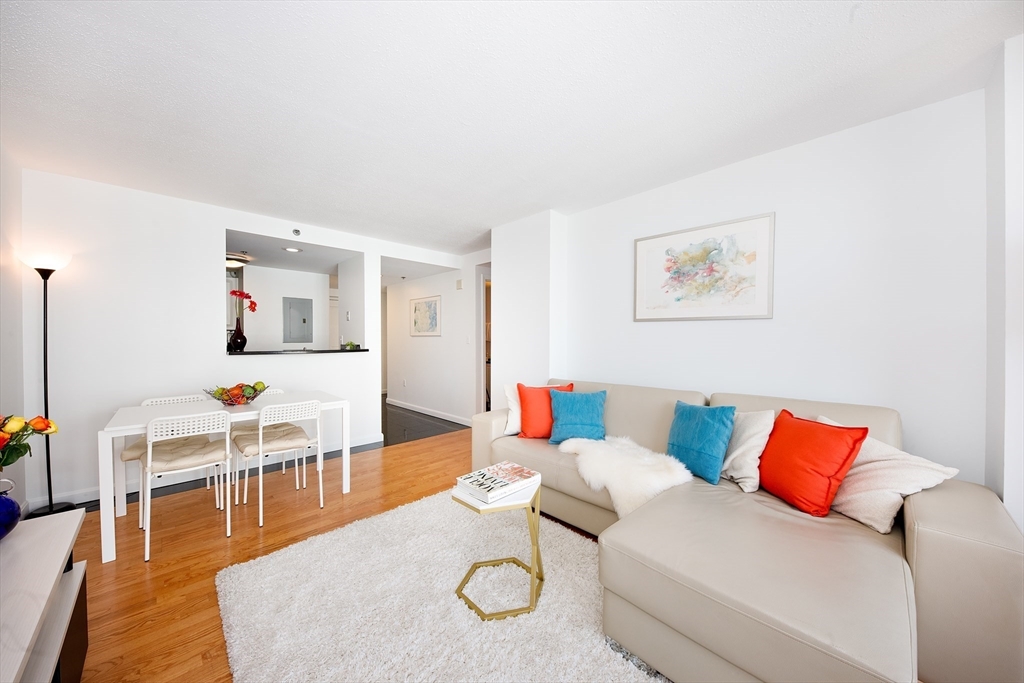 10 Museum Way, Unit 1027 Cambridge, MA 02141 - Photo 5 of 21