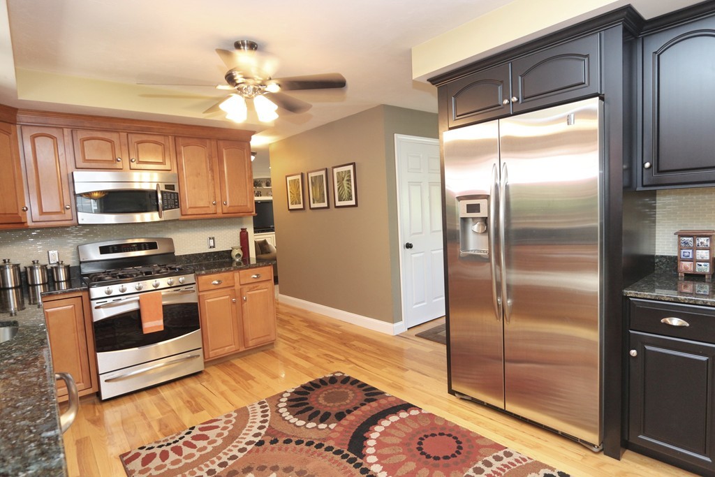10 Goff Road Norton, MA 02766 - Photo 8 of 30 Gallery Image 8