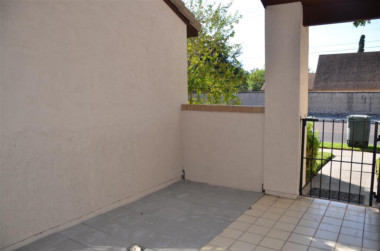 816 Hillside Road, Unit 816 Laredo, TX 78041 - Photo 2 of 7 Gallery Image 2