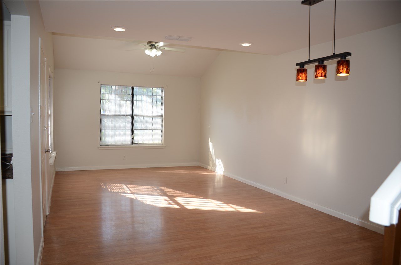 816 Hillside Road, Unit 816 Laredo, TX 78041 - Photo 3 of 7 Gallery Image 3