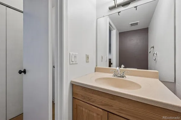 $339,000 | 7476 East Arkansas Avenue, Unit 3505, Denver, CO 80231