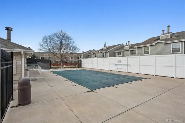$339,000 | 7476 East Arkansas Avenue, Unit 3505, Denver, CO 80231