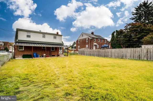 a view of a room with an outdoor space