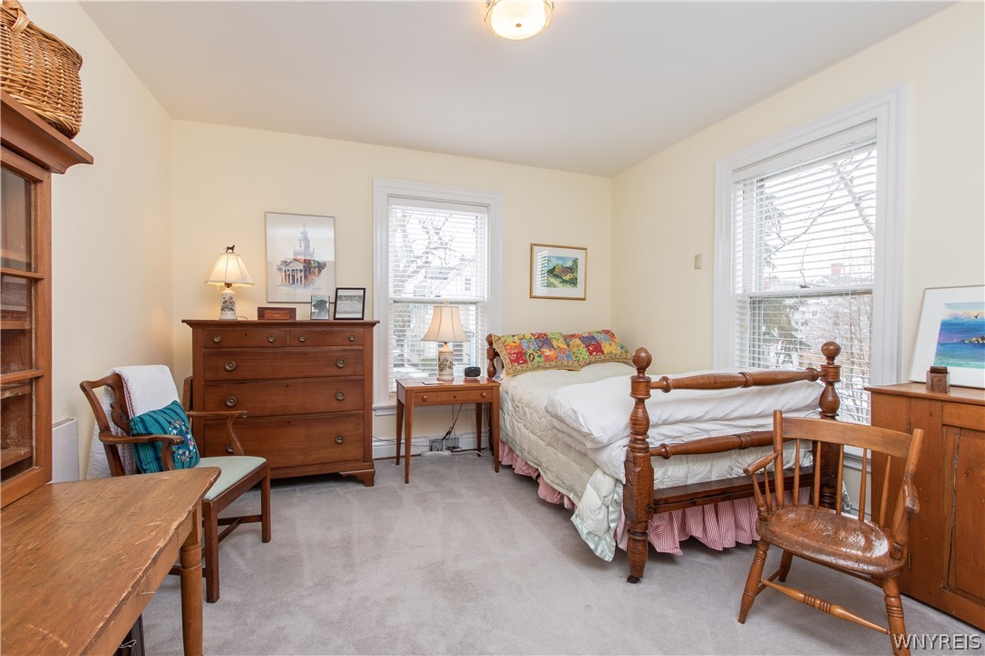 4 Clarendon Place Buffalo, NY 14209 - Photo 21 of 35