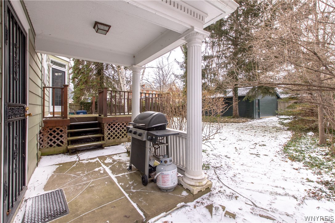 4 Clarendon Place Buffalo, NY 14209 - Photo 29 of 35
