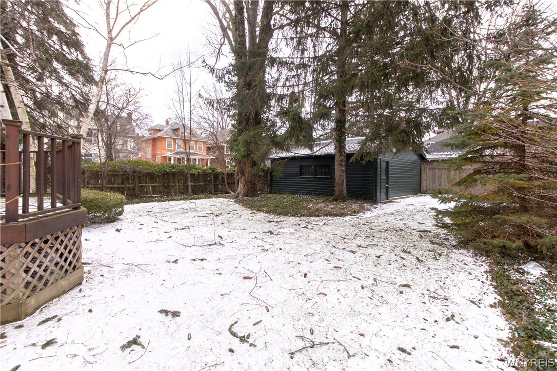 4 Clarendon Place Buffalo, NY 14209 - Photo 34 of 35