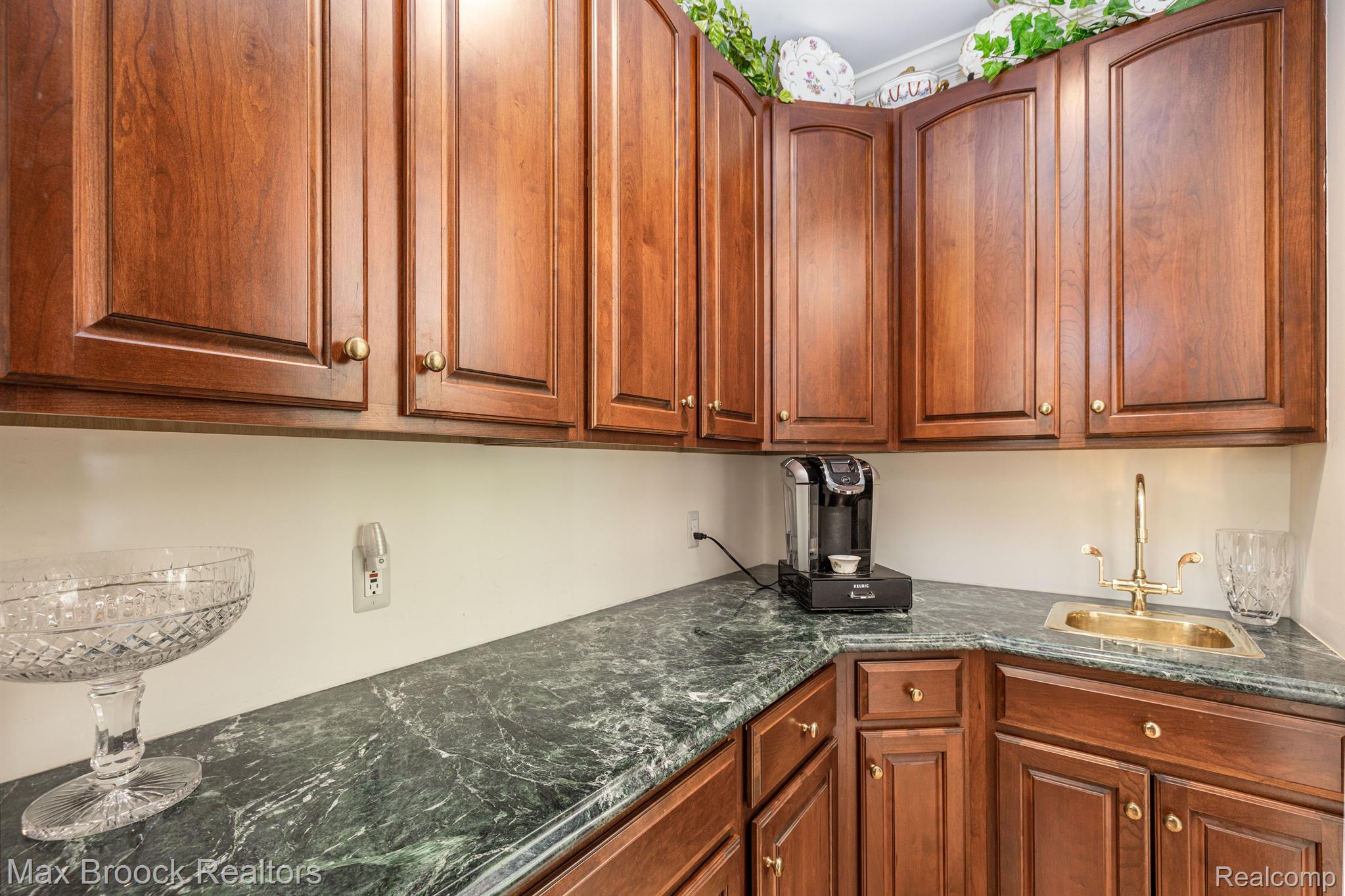 1720 Archers Pointe Rochester, MI 48306 - Photo 29 of 58 Gallery Image 29