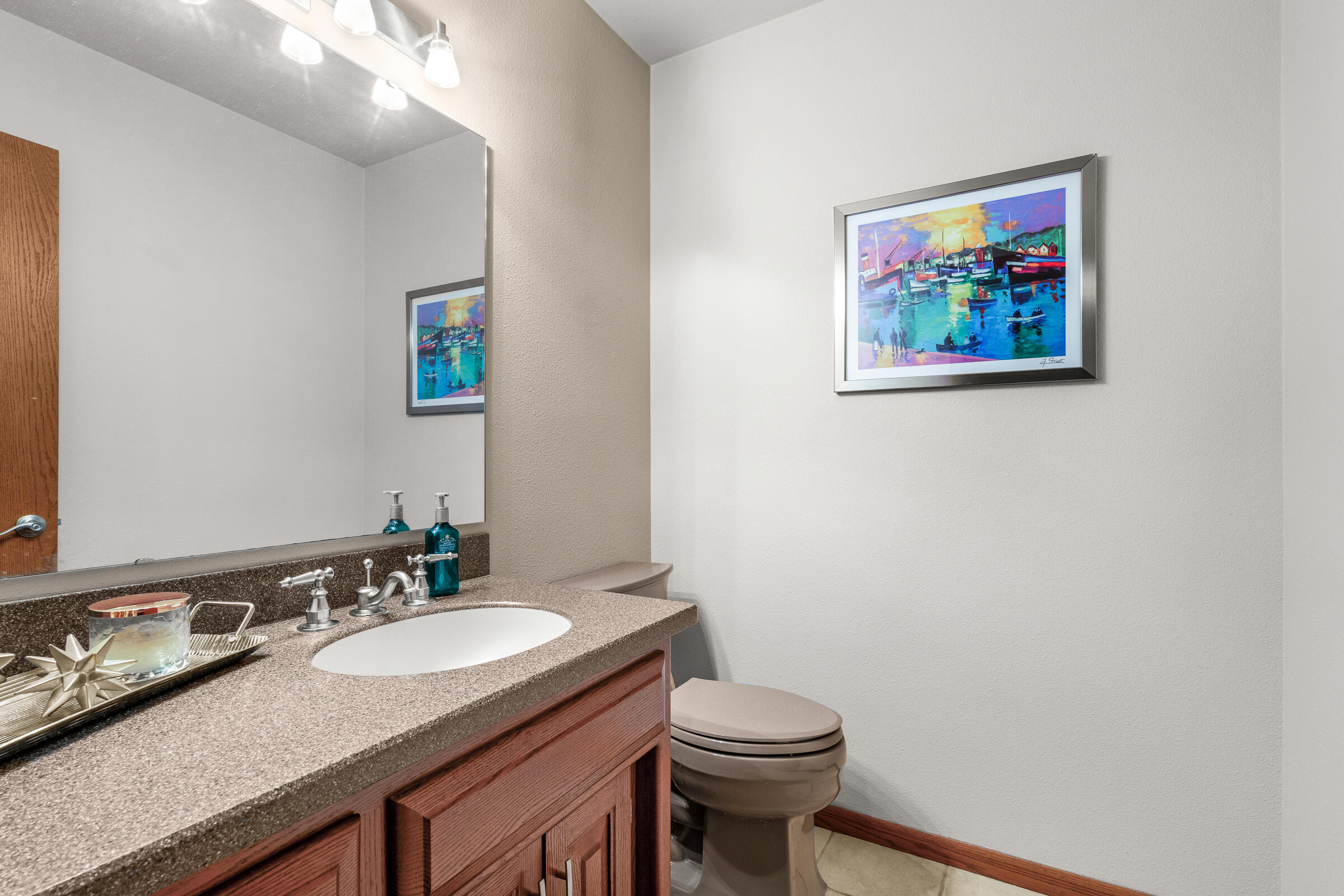 N6720 Hillside Road Sheboygan Falls, WI 53085 - Photo 10 of 28 Guest Half Bath