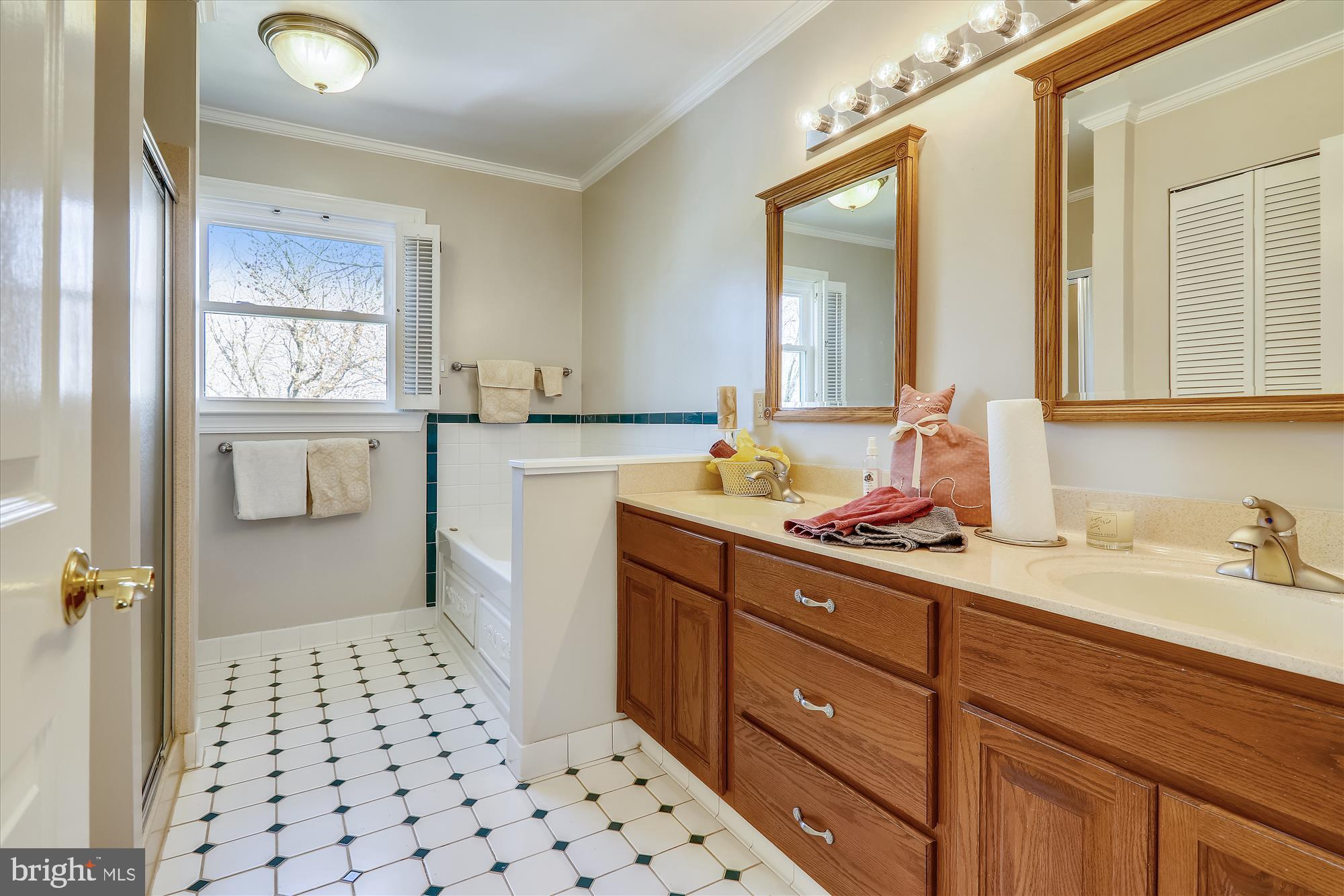 13312 Darnestown Road Gaithersburg, MD 20878 - Photo 23 of 48 Gallery Image 23