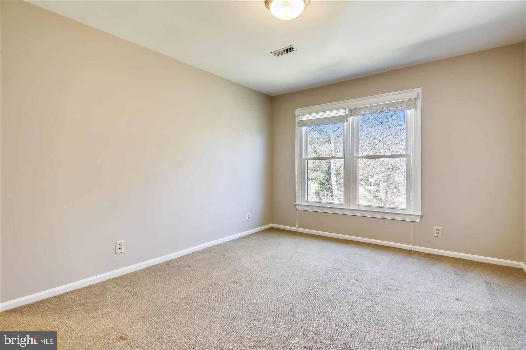 13312 Darnestown Road Gaithersburg, MD 20878 - Photo 26 of 48 Gallery Image 26