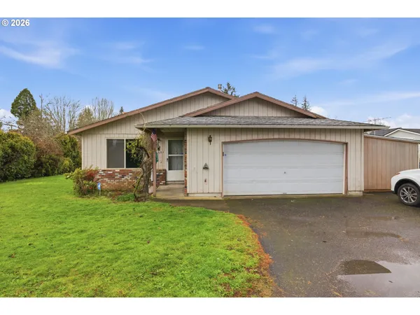 $395,000 | 18501 Southeast Lincoln Street, Portland, OR 97233