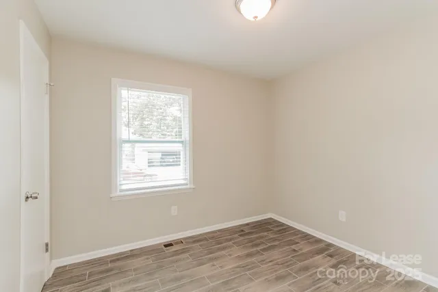 $1,945 | 500 Fallingswood Court, Charlotte, NC 28217