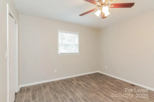 $1,945 | 500 Fallingswood Court, Charlotte, NC 28217