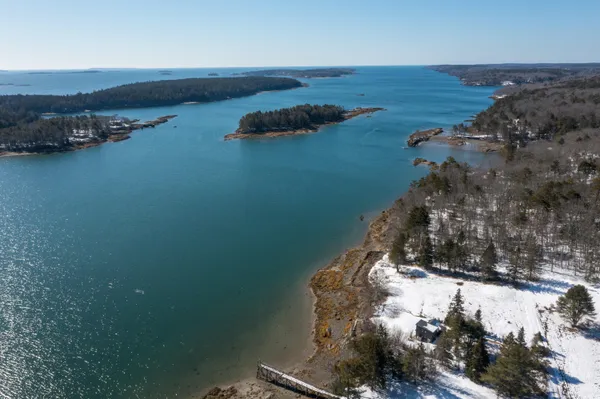 $995,000 | 59 Greenland Cove Road, Bremen, ME 04551