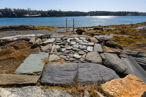 $995,000 | 59 Greenland Cove Road, Bremen, ME 04551