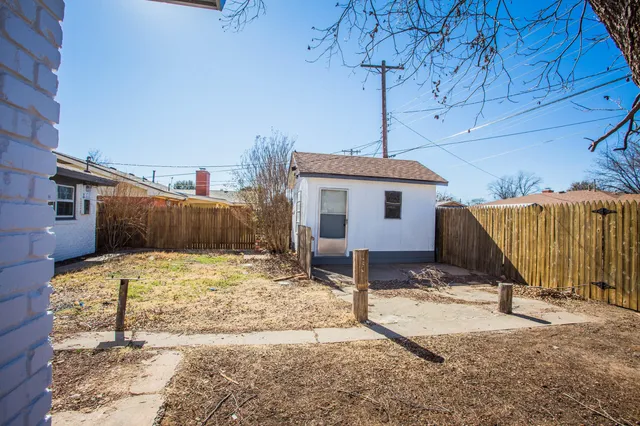 $320,000 | 6114 Nashville Avenue, Lubbock, TX 79413