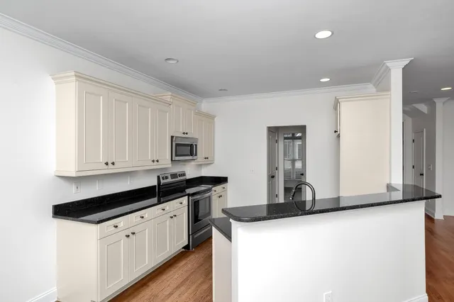 $320,000 | 105 Lawndale Drive, Greer, SC 29651