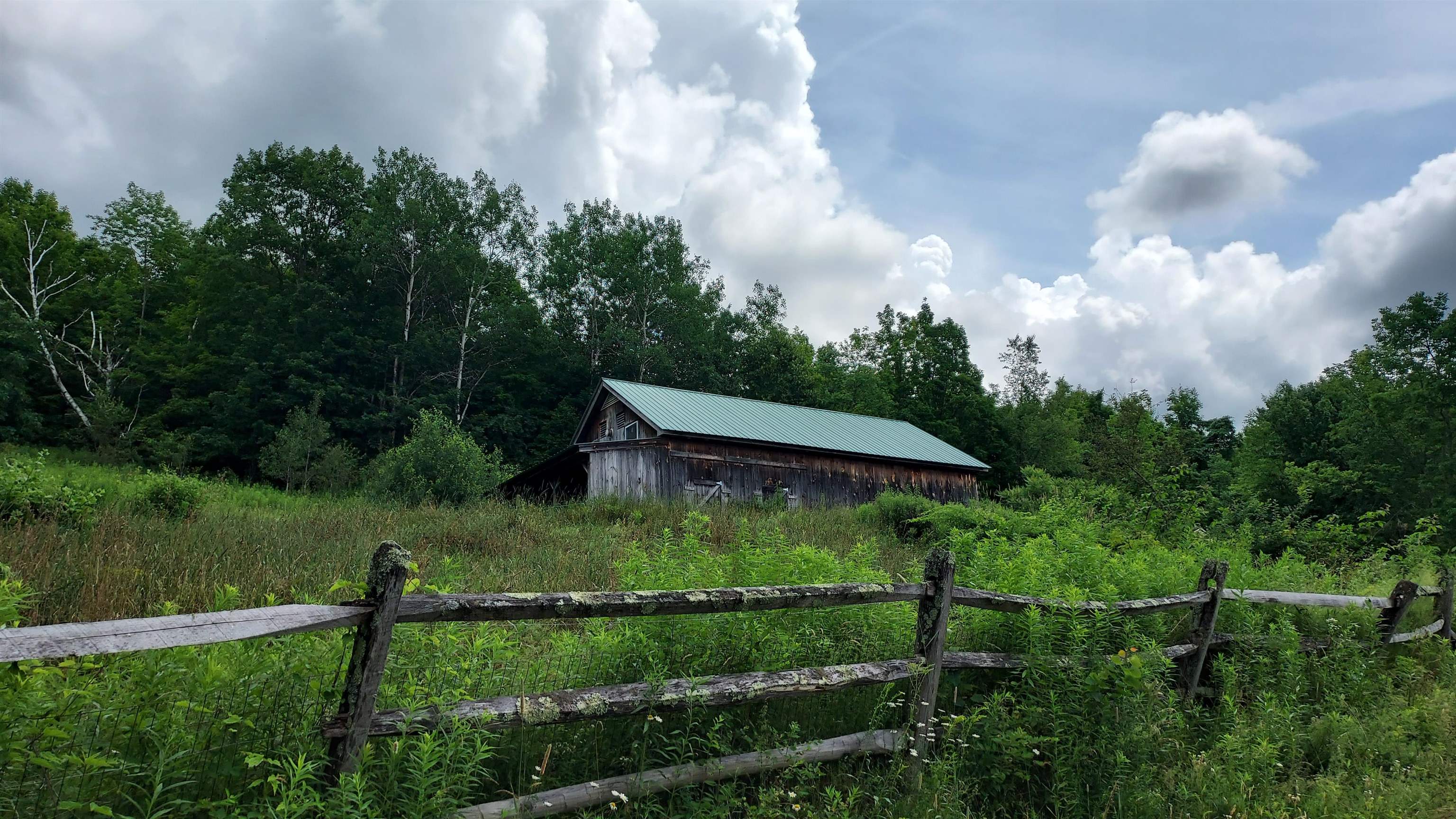 380 Suncrest Road Rupert, VT 05775 - Photo 6 of 47 Gallery Image 6
