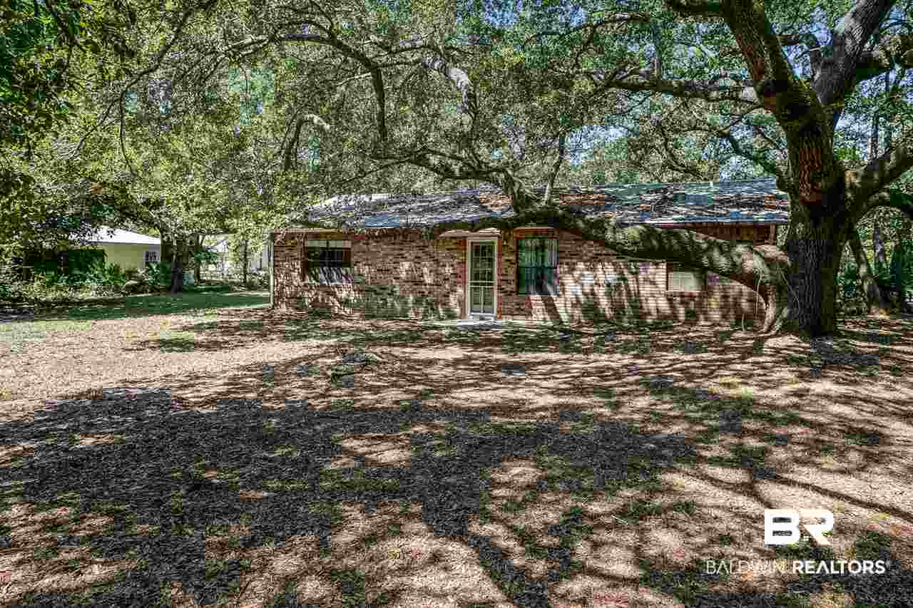2408 Ridge Road East Gulf Shores, AL 36542 - Photo 24 of 30 Mature Live Oaks
