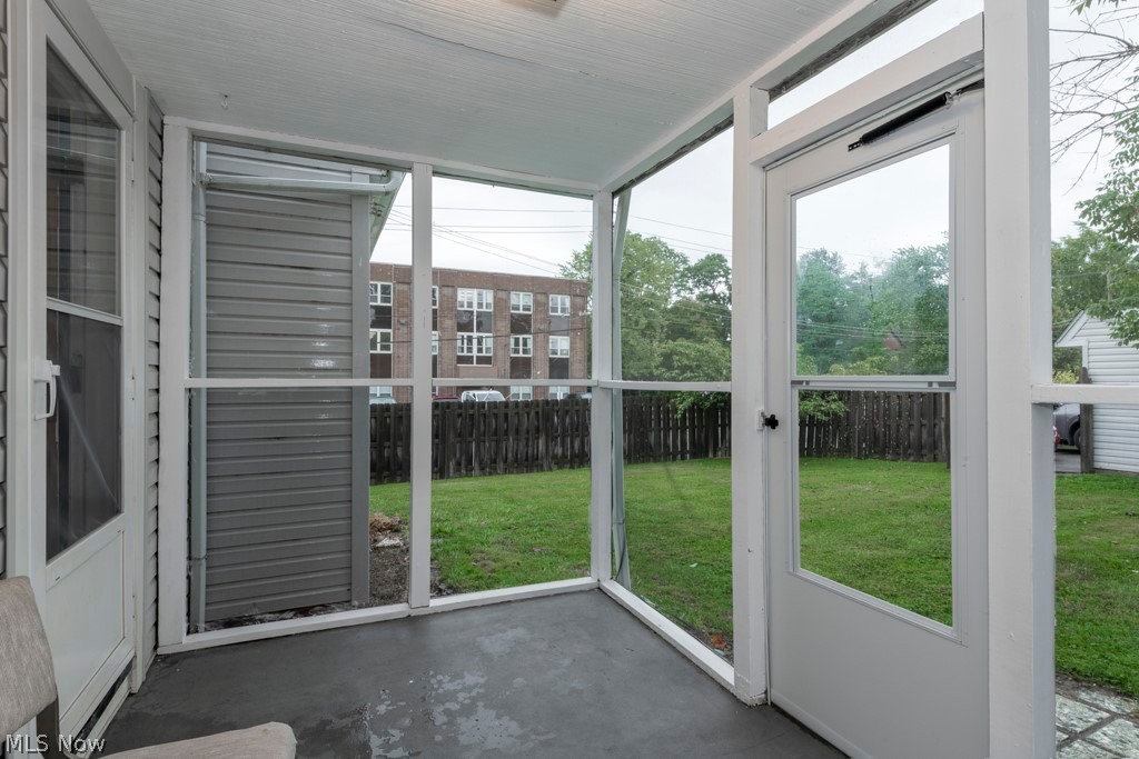 5861 Pearl Road Cleveland, OH 44130 - Photo 15 of 35 Gallery Image 15