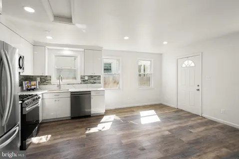 $449,000 | 28 East Reed Avenue, Alexandria, VA 22305