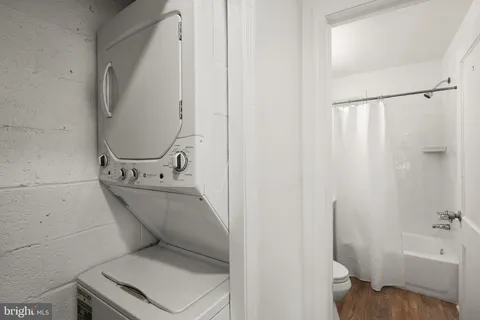 $449,000 | 28 East Reed Avenue, Alexandria, VA 22305