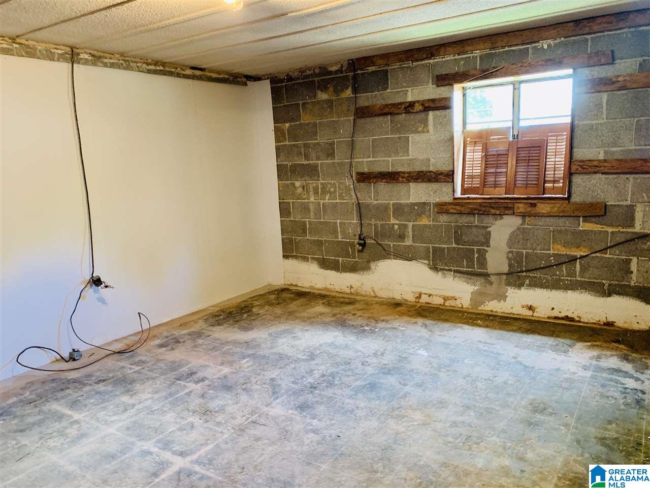 2013 Lynn Road Anniston, AL 36207 - Photo 21 of 24