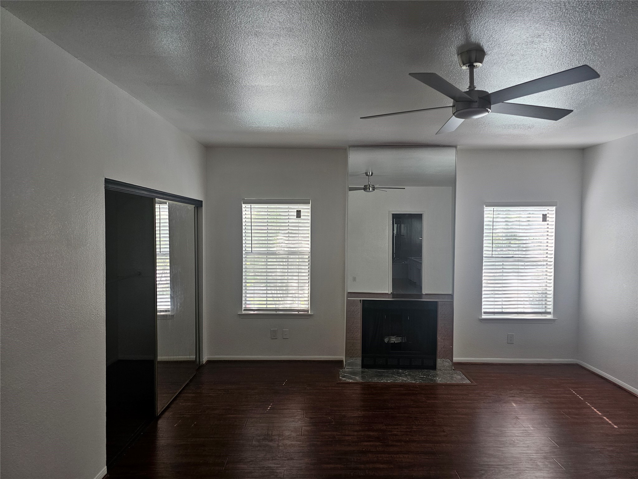 6000 Reims Road, Unit 2003 Houston, TX 77036 - Photo 8 of 14 Gallery Image 8