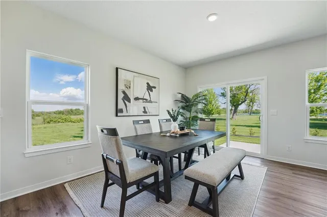 $359,990 | 813 Bentley Drive, Belton, MO 64012