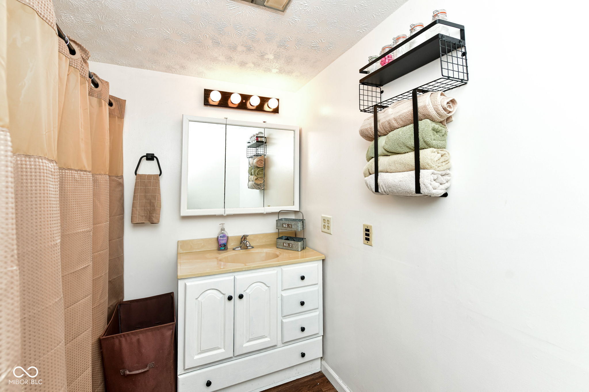 229 North 5th Street Elwood, IN 46036 - Photo 18 of 32