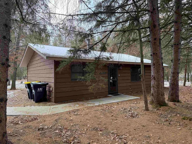 $220,000 | N9534 County Highway, Necedah, WI 54646