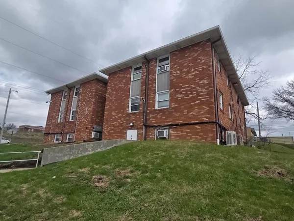 $535,000 | 3567 Kimberly Downs Road, Davenport, IA 52807