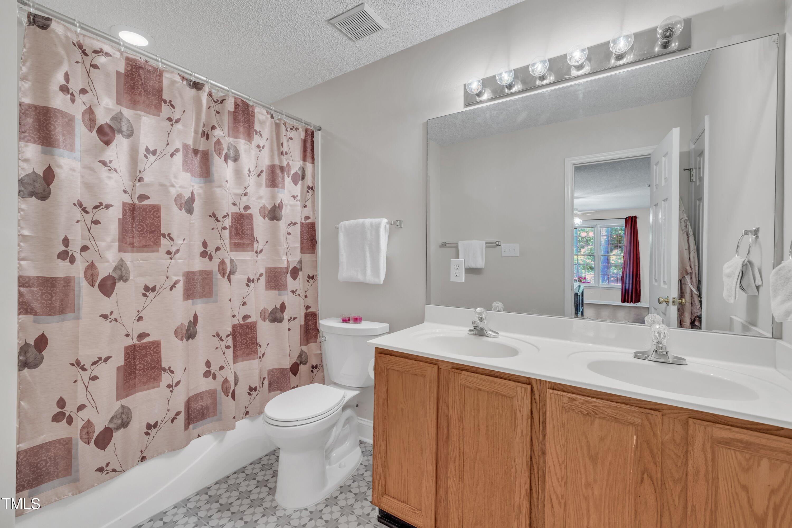 105 Breakers Place Cary, NC 27511 - Photo 25 of 52 26-105 Breakers Pl-20