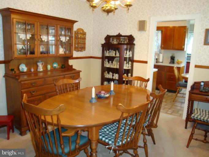4519 Raspe Avenue Baltimore, MD 21206 - Photo 3 of 30 Dining Room