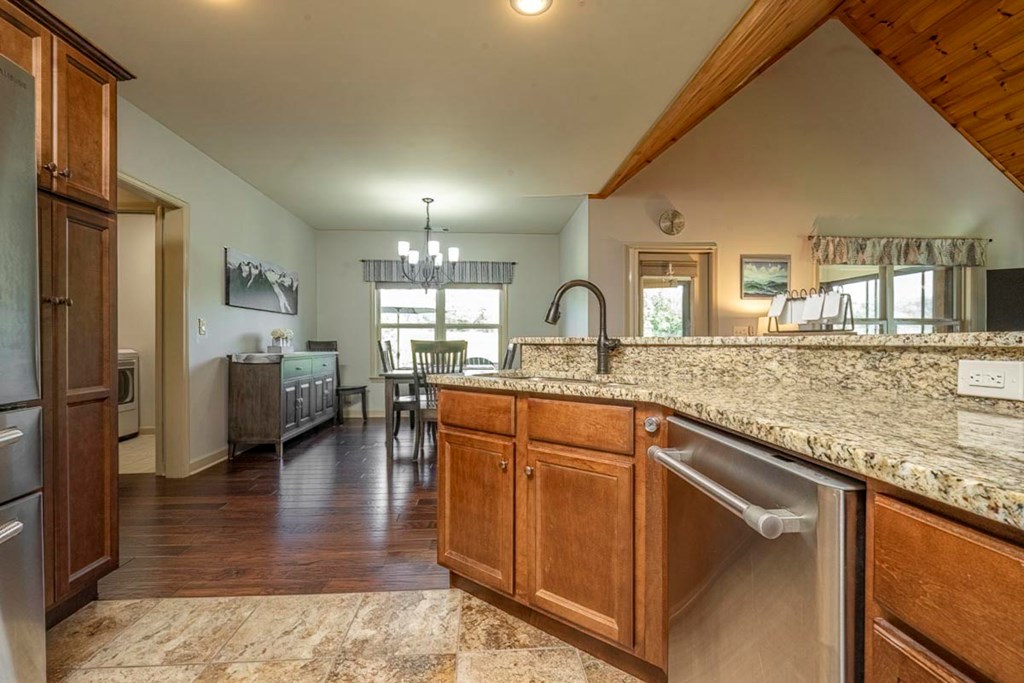 97 Lindsey Lane Blue Ridge, GA 30513 - Photo 23 of 51