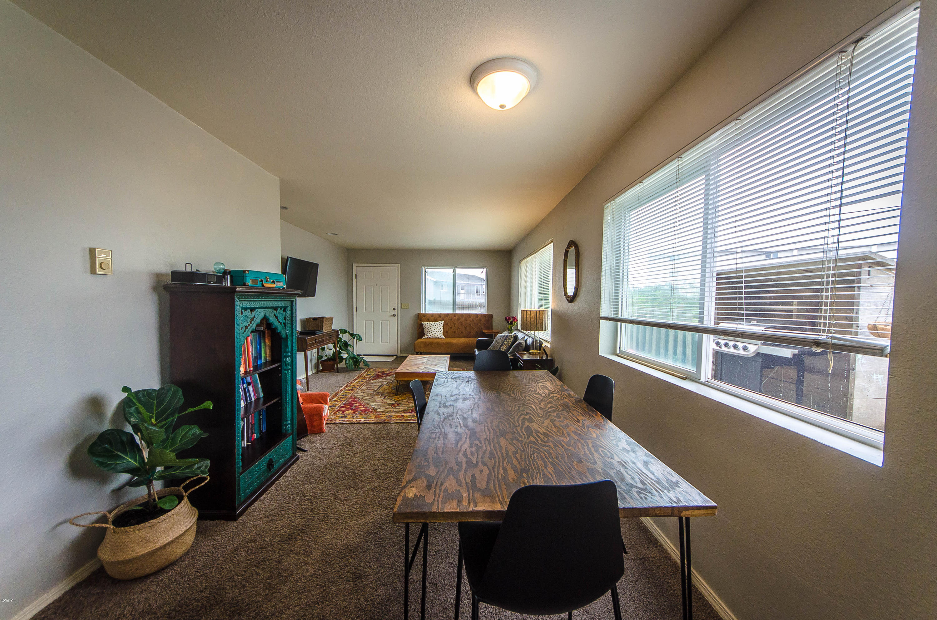 568 Southwest 5th Street Newport, OR 97365 - Photo 16 of 20 7 Unit 1 Dining Room and Living Room