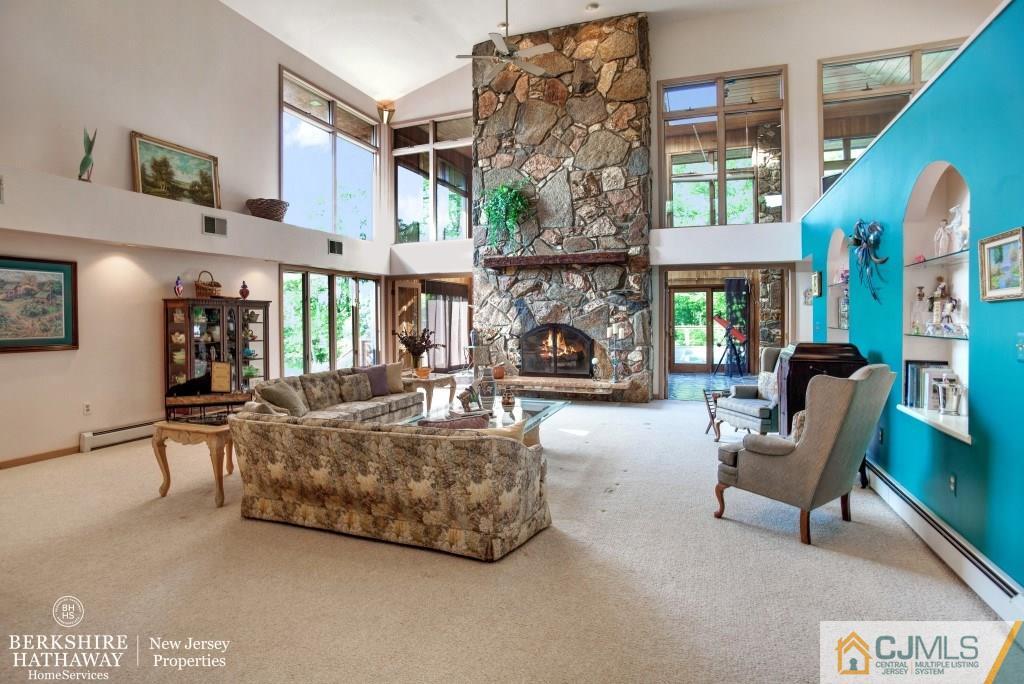 203 Farmsedge Road Branchburg, NJ 08853 - Photo 4 of 24 Gallery Image 4
