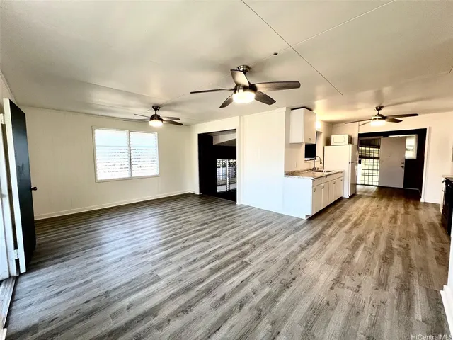 a view of a outdoor space