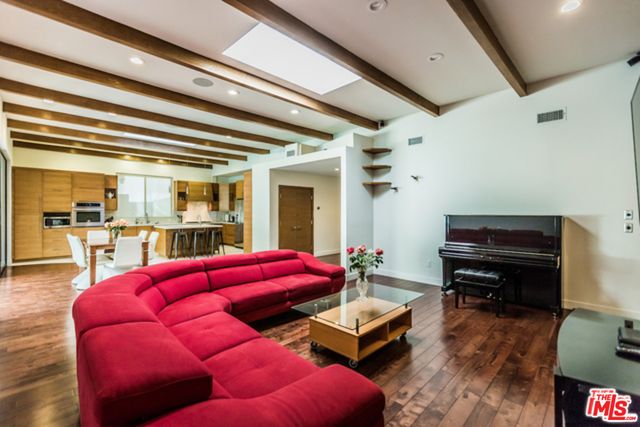 $14,500 | 14649 Addison Street, Sherman Oaks, CA 91403