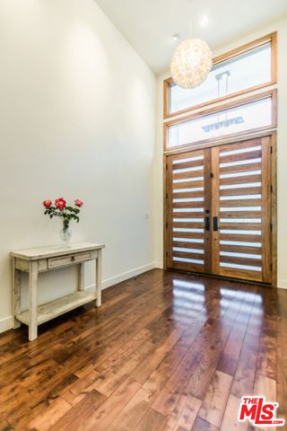 $14,500 | 14649 Addison Street, Sherman Oaks, CA 91403