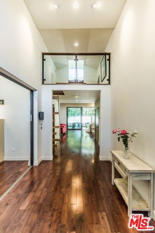 $14,500 | 14649 Addison Street, Sherman Oaks, CA 91403