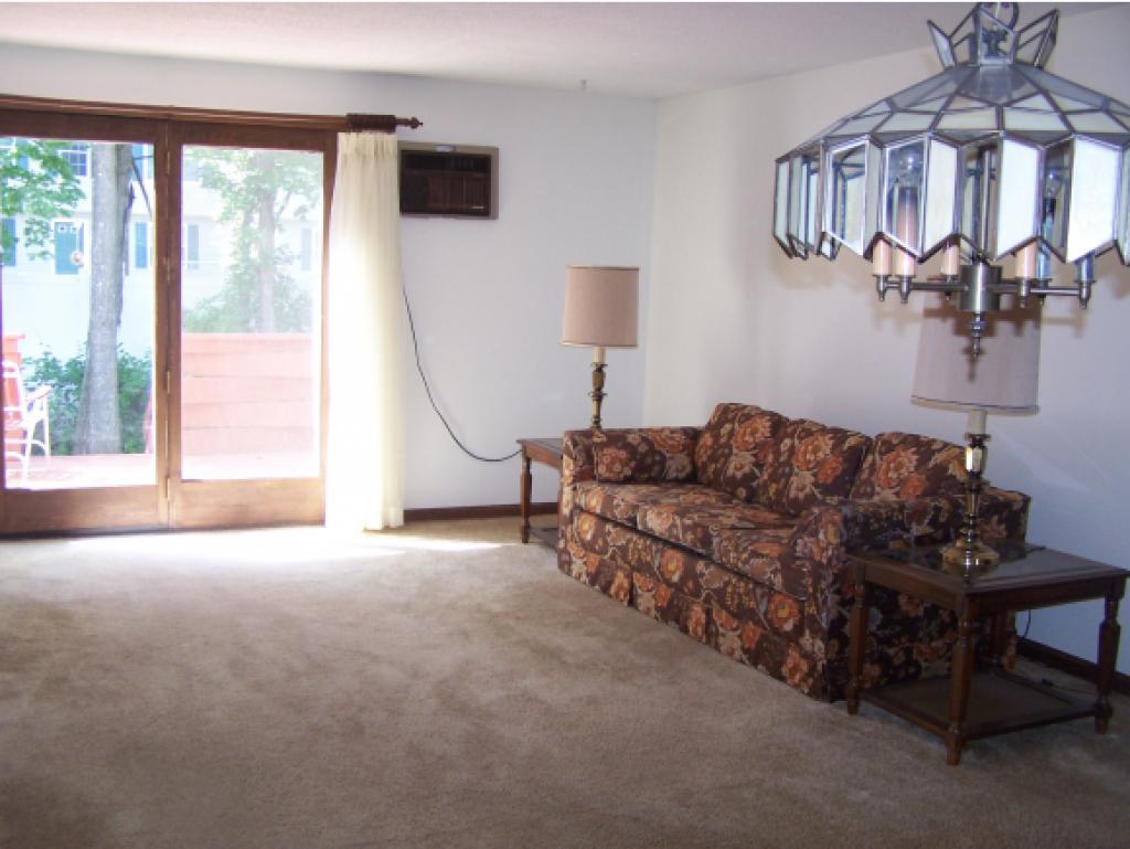 24 Garrison Road, Unit 24 Dover, NH 03820 - Photo 2 of 15