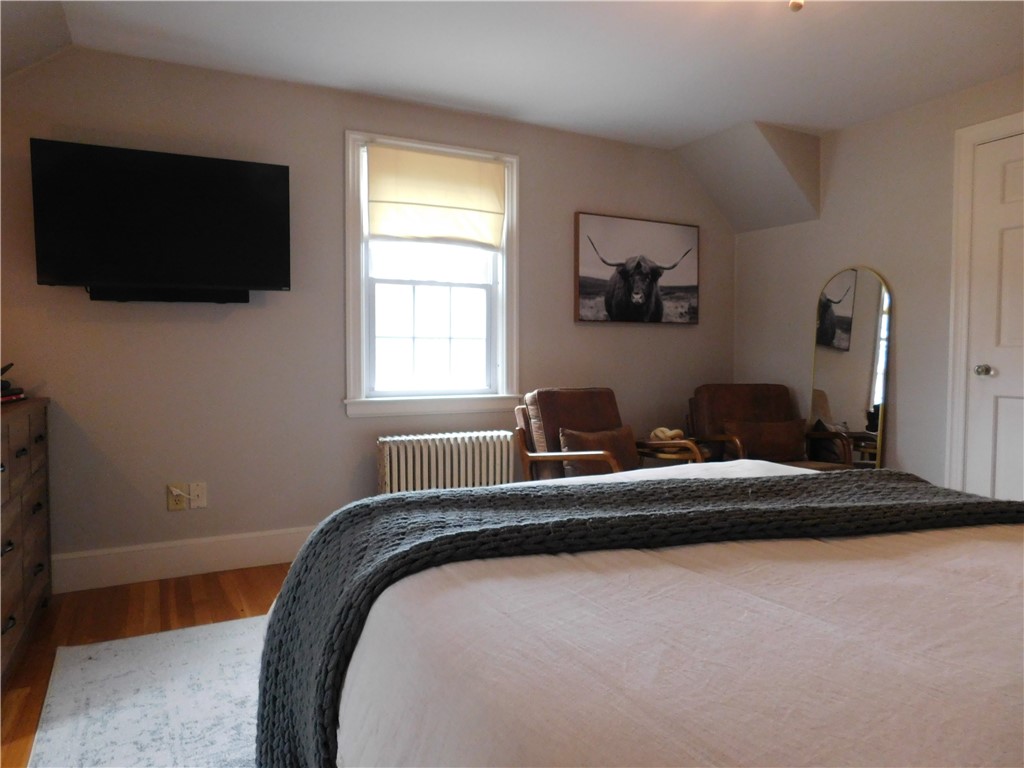 14 Westfield Road Warwick, RI 02888 - Photo 17 of 33