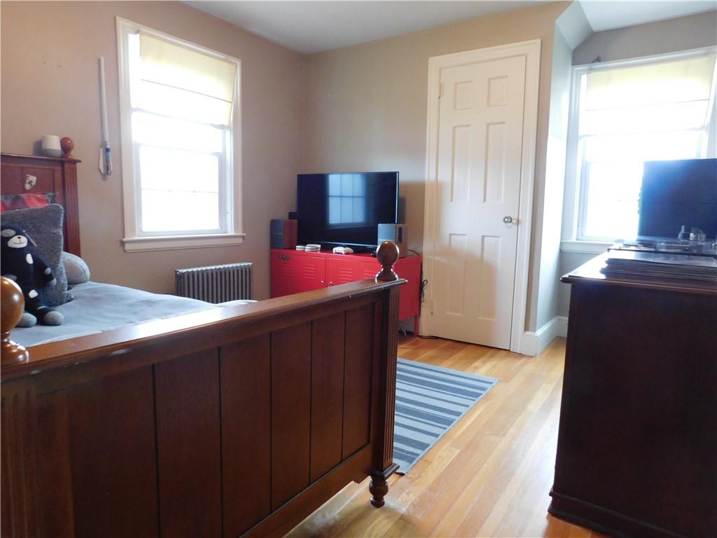 14 Westfield Road Warwick, RI 02888 - Photo 21 of 33