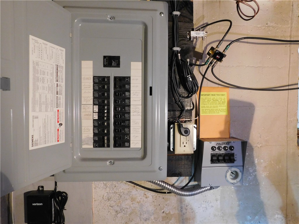 14 Westfield Road Warwick, RI 02888 - Photo 30 of 33